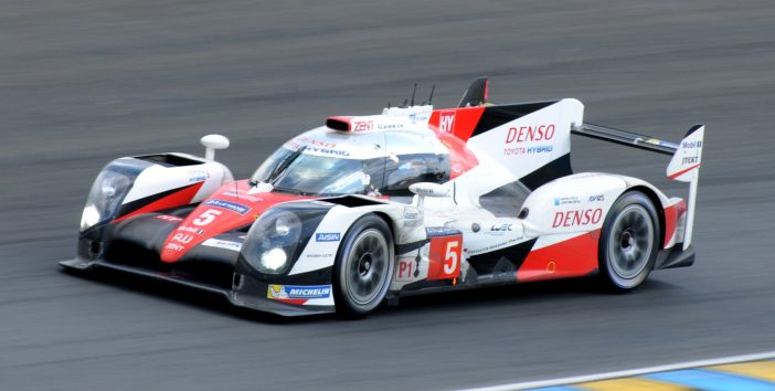 24 Heures du Mans 2016 - Toyota TS050 Hybrid #6 - Davidson - Buemi - Nakajima ©autoetstyles.fr - Jean-Charles Desmots