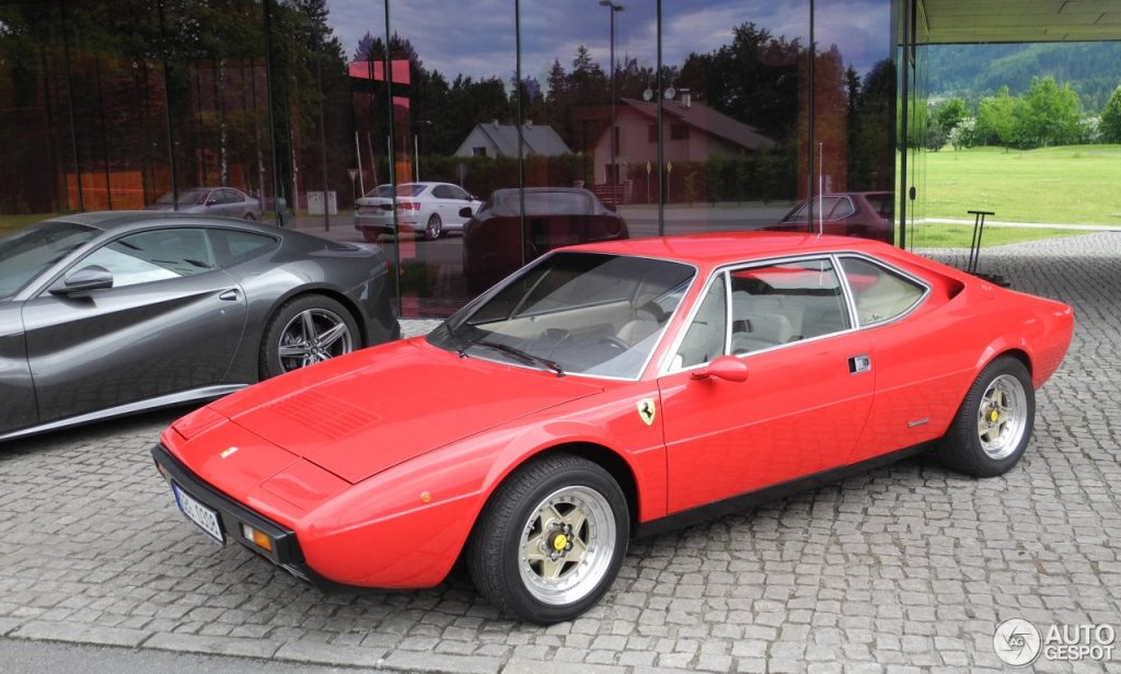 Ferrari Dino 308 GT4 - Copyright : www.autogespot.fr