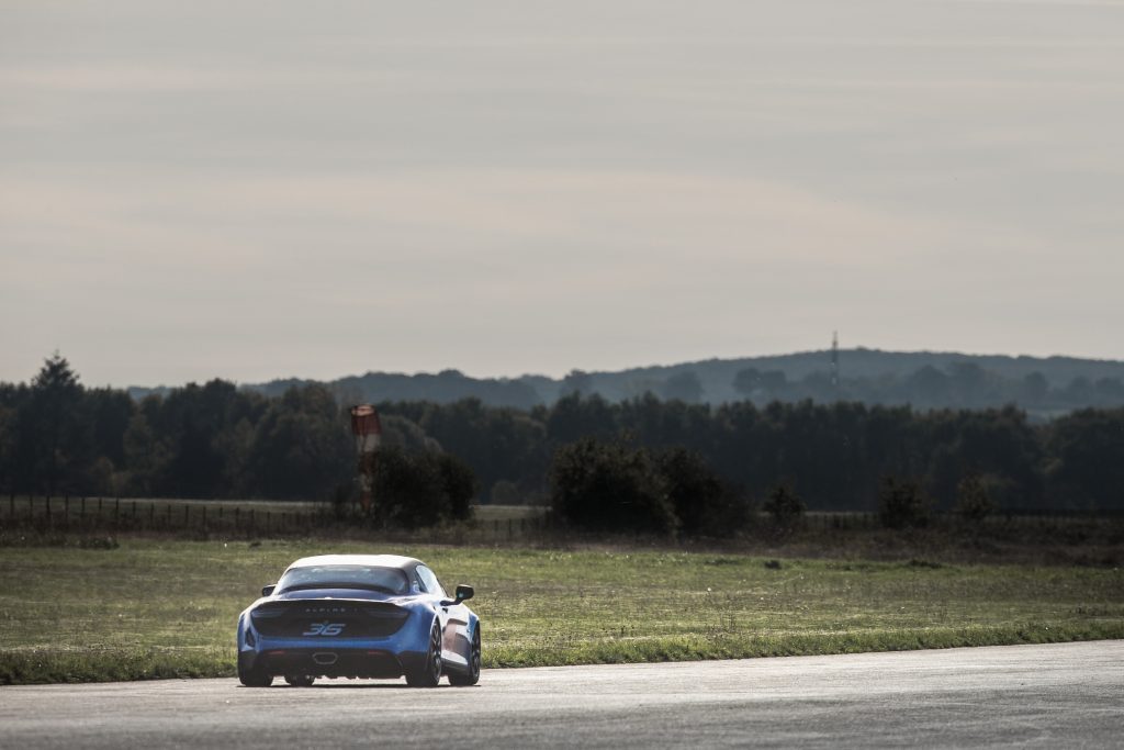 Essais circuit de l'Alpine A110 Cup