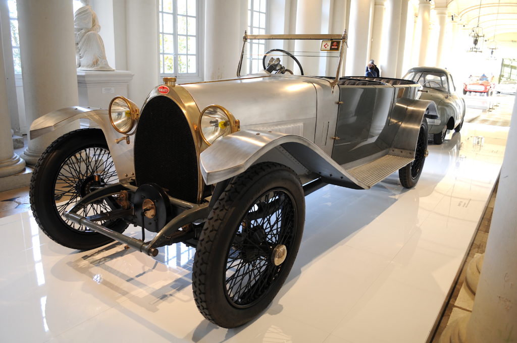 Bugatti T28 Exposition Concept-Car Beauté Pure