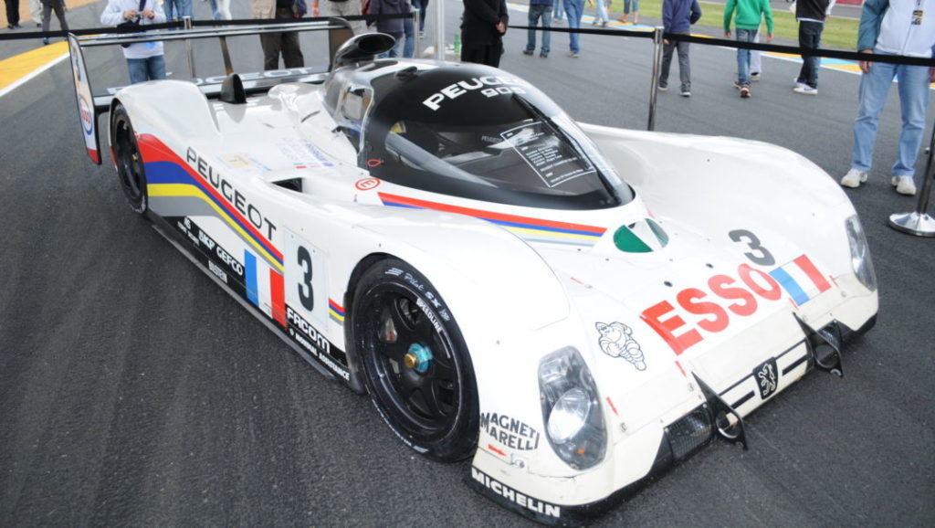 Peugeot 905